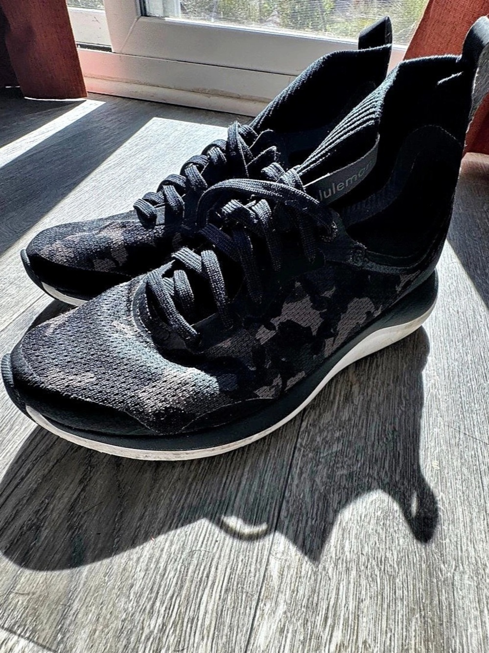 lululemon Chargefeel Mid Workout Shoe Camo Athletic Shoes in Black & White